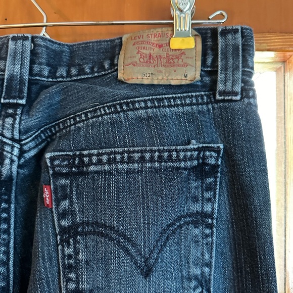 EUC Levi’s denim jeans. Size 9. Juniors. - Picture 10 of 10
